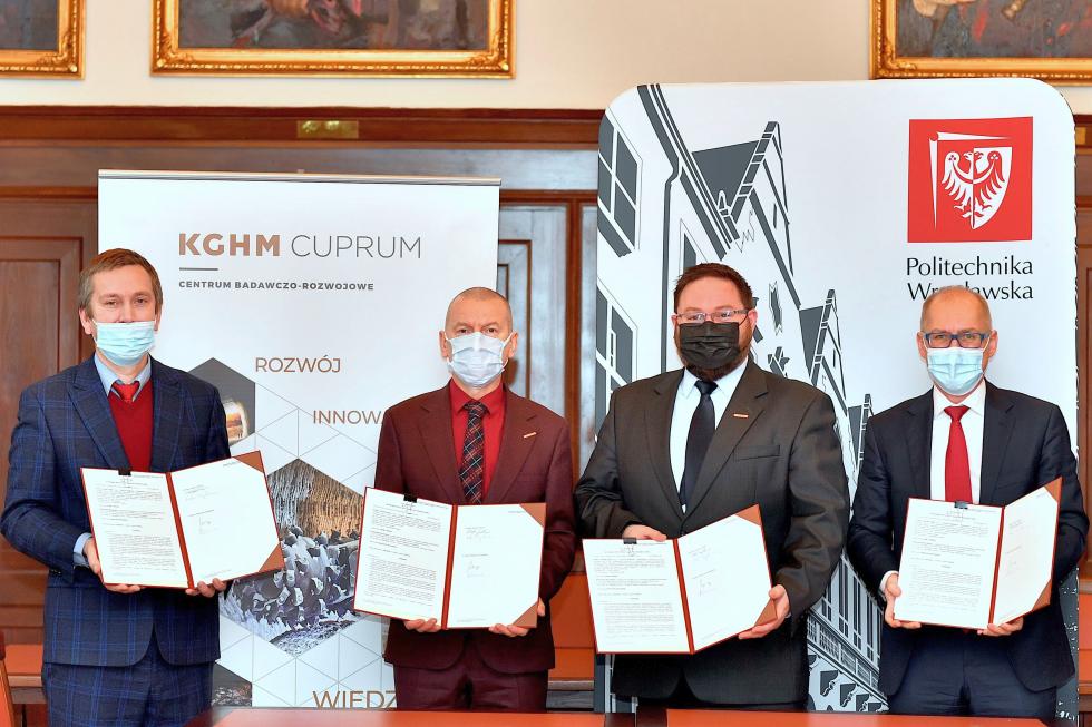 PWr i KGHM CUPRUM podpisay list intencyjny w sprawie wsppracy